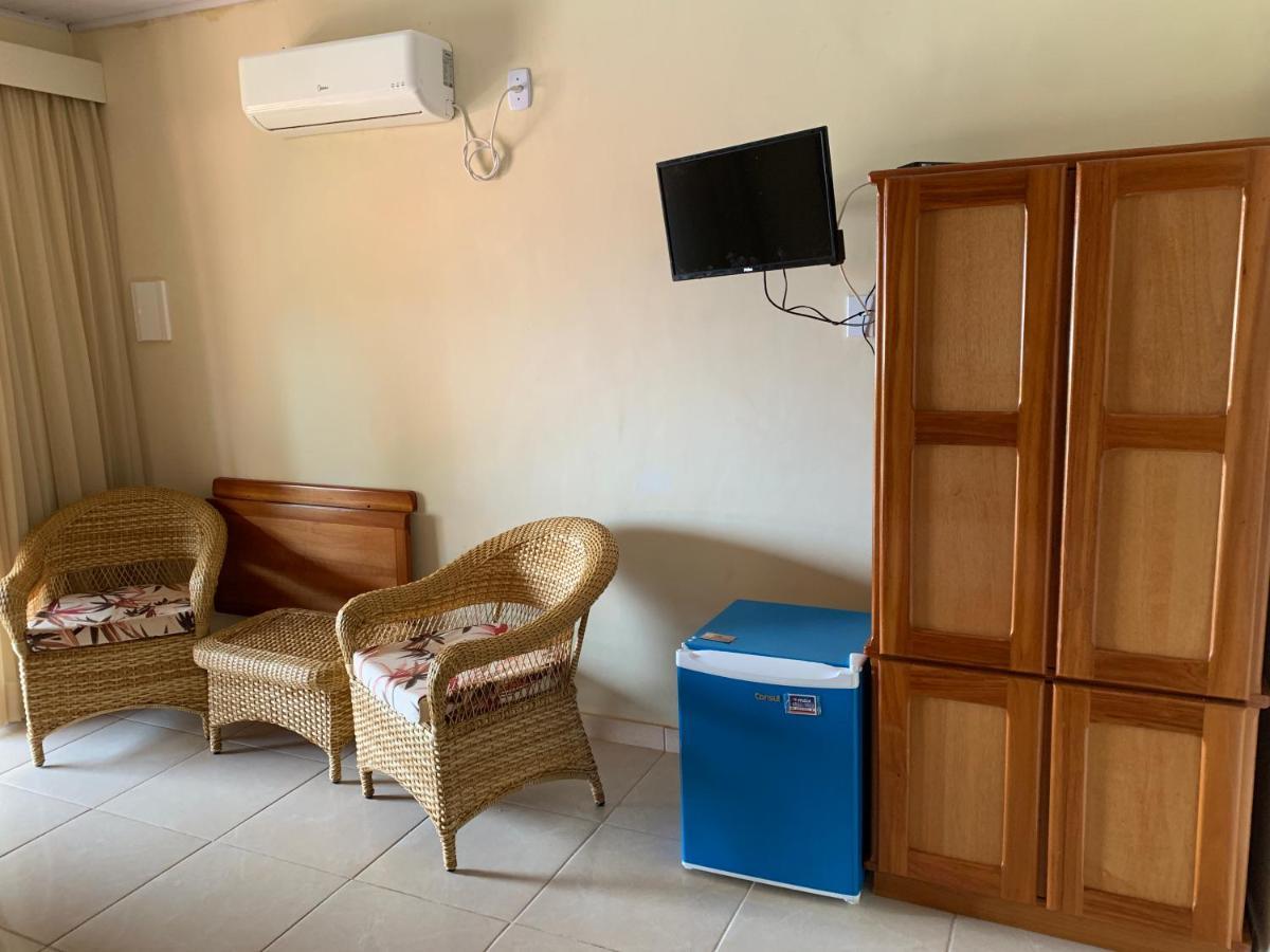 Black Point Beach Club Guest house Marica