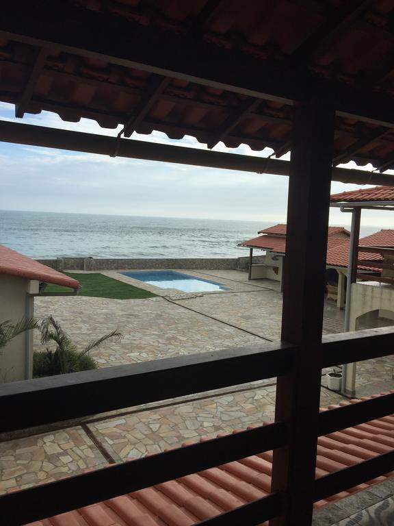 Guest house Black Point Beach Club